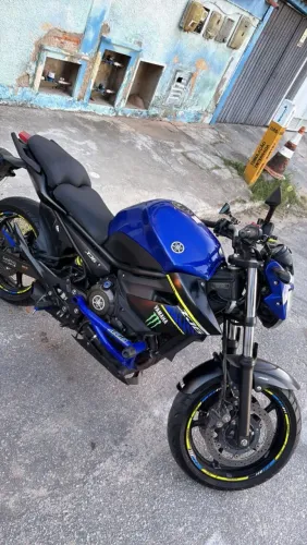 XJ6 Azul- Apenas venda