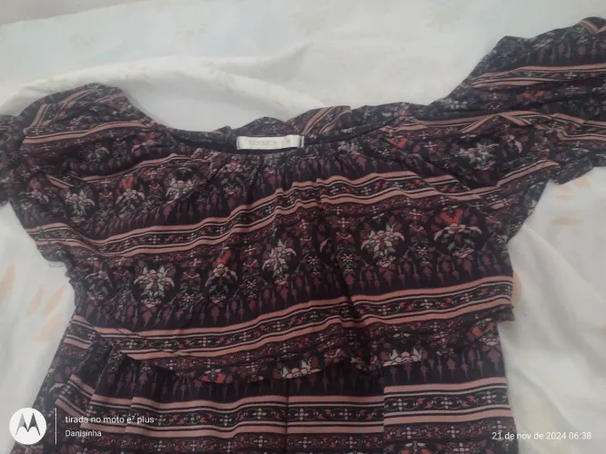 VENDE-SE DOIS VESTIDOS LONGOS