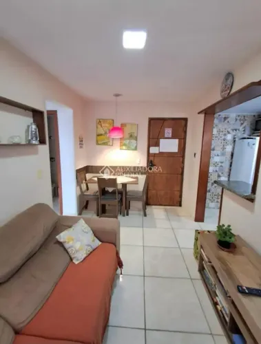Apartamento mobiliado à venda no Condomínio Argus | 2 dormitórios | Coqueiros - Florianópo