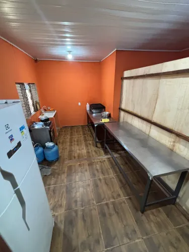 Casa com ponto comercial no Mariana