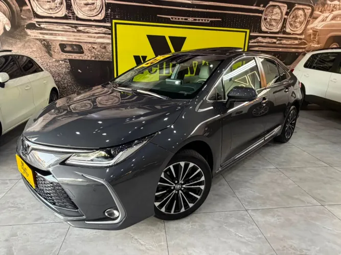 Toyota Corolla Altis 2.0 Flex 16V Aut. 2024