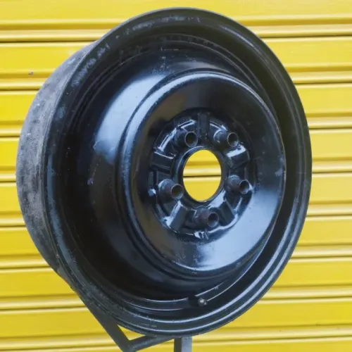 Roda Guidon Estepe Fino Mercedes 15x4 5x112 Eur Un
