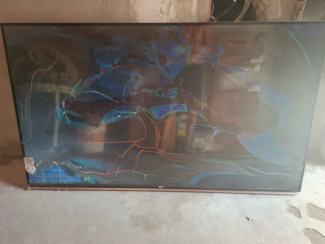 Tv tela quebrada sony e lg valor 120 reais