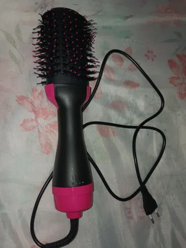 Vendo escova secadora - nova, nunca usada 
