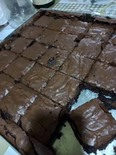 Brownie 6x6. chocolate 50% cacau.