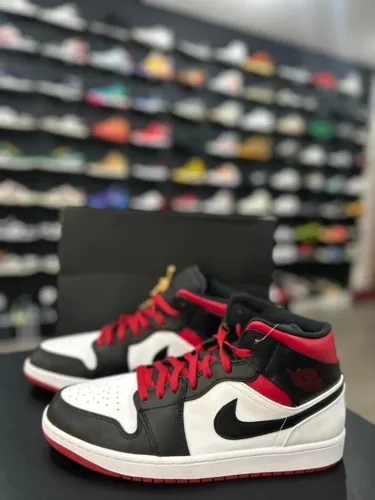 AIR JORDAN 1 MID GYM RED