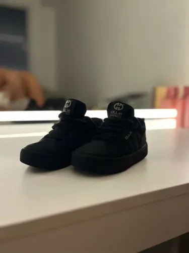 Tênis infantil preto 