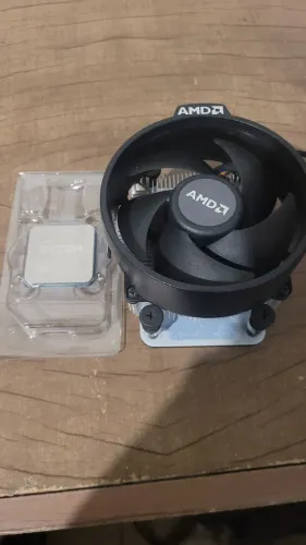 Processaor AMD Ryzen 5 5600X