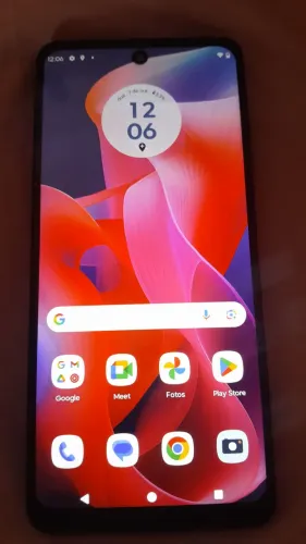 Celular Moto g24 128GB ótimo