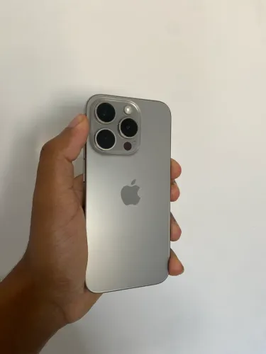 iPhone 15 Pro 256gb todo original impecável