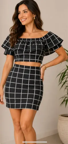PROMOÇÃO CROPPED E SAIA XADREZ NOVO