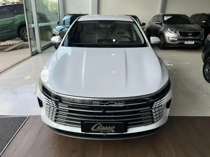 BYD King GS 1.5 16V Híbrido Aut. 2025