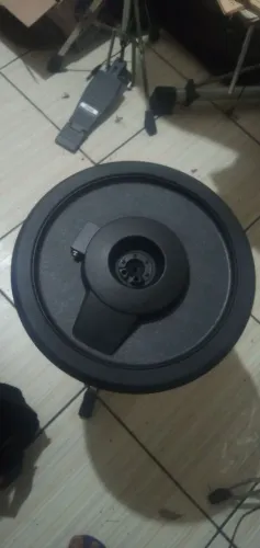 Prato de bateria eletrônica Alesis Striker 
