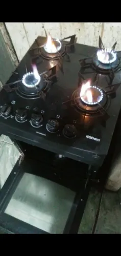 FOGAO ITATIAIA FUNCIONANDO MANUTENÇÃO SO NO FORNO E DOIS PEZINHOS NO MAIS SHOW 