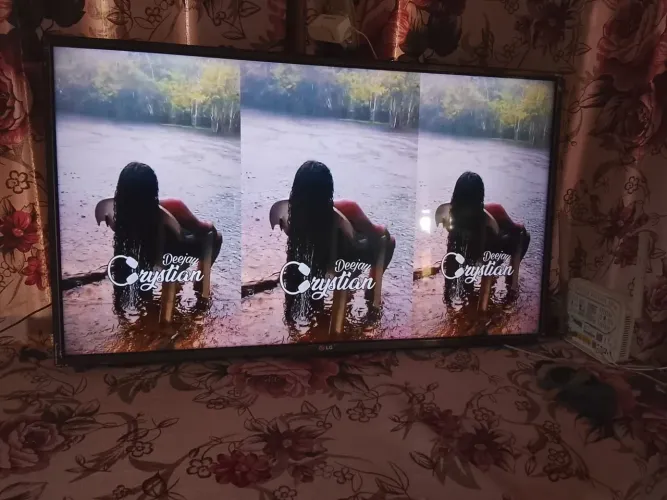 Vendo uma tv 43 polegadas smart meu contato *02