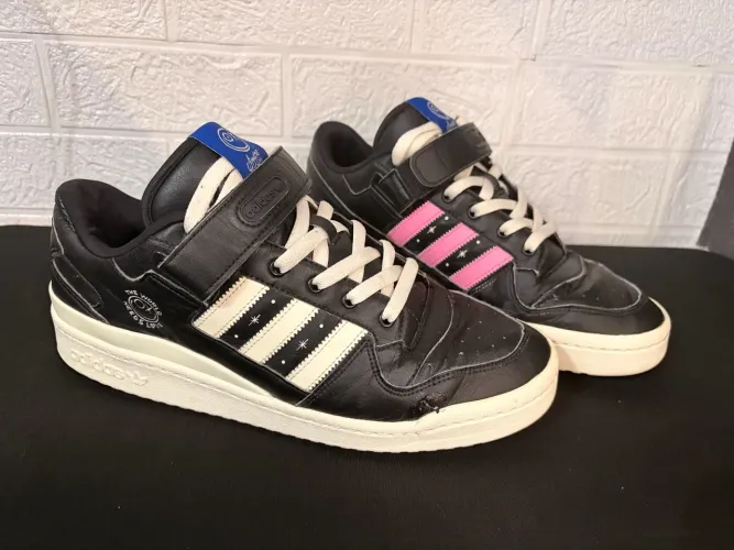 Tenis Adidas