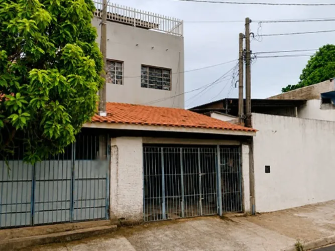 Casa em Terreno de 311 m² - Jardim Nossa Sra. Auxiliadora - Hortolândia - SP