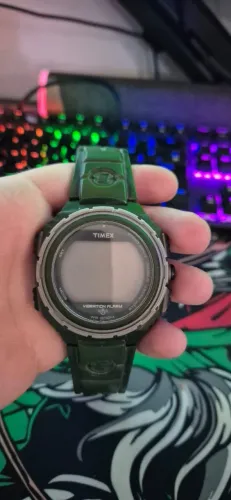 Relógio Relógio Timex Masculino Digital - para reparo ou tirar peça  
