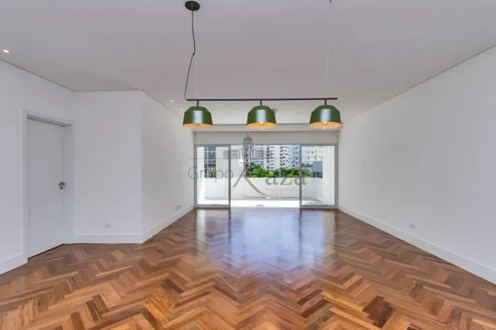 Apartamento - Higienópolis - 3 Dormitórios - 202m²