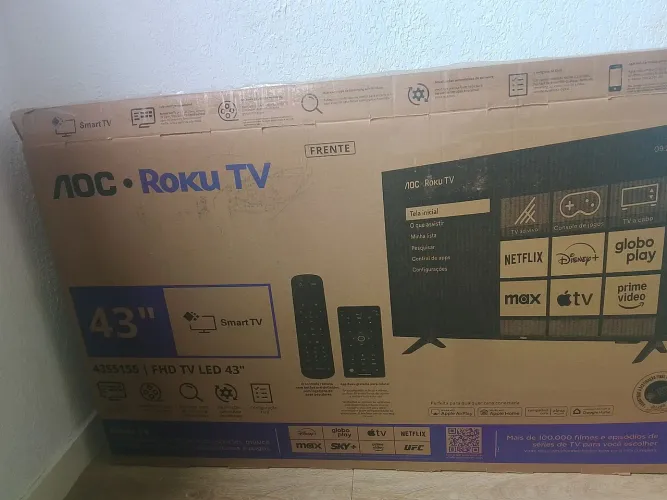 Tv 43 polegadas ainda no platico