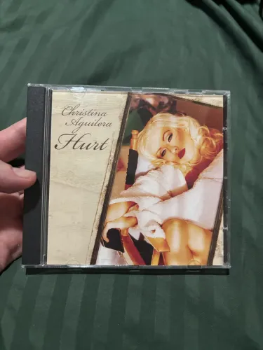 Christina Aguilera - Hurt ( Europeu)