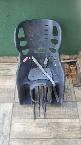 CADEIRINHA DE BICICLETA TRASEIRA