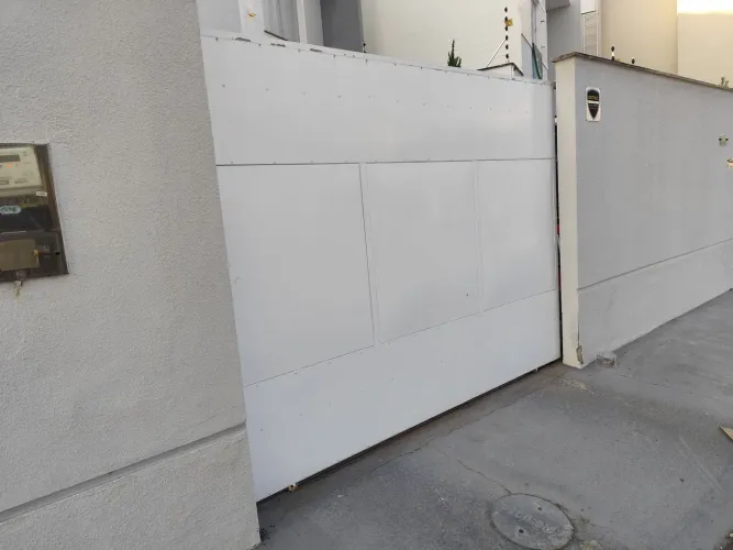 Portão de garagem