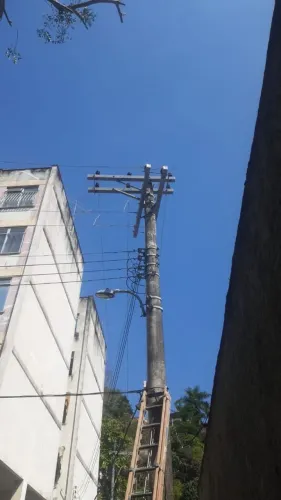 Eletrecista com muita experiência comprovado em ctps mais 15 anos .