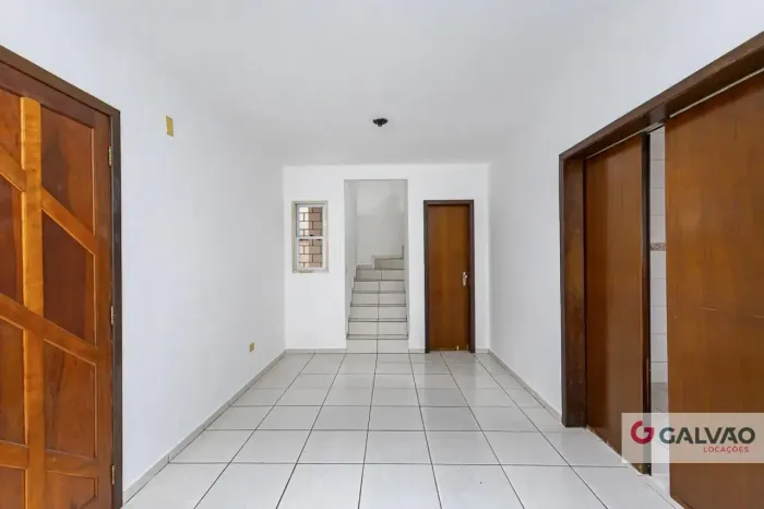 Sobrado no Capão Raso de 100,43 m² com 3 quartos - 38509.010-GL