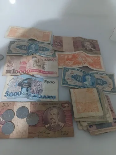 Notas e Moedas Antigas 