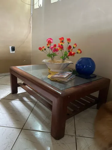 Mesa de centro de madeira