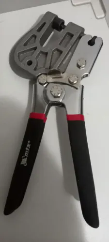 Alicate Puncionador MTX 9" para drywall (NOVO)