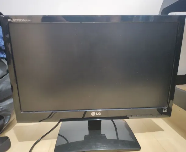 Monitor LG E1941 18,5"