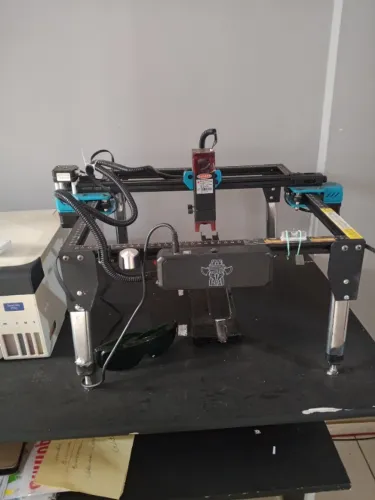 Máquina de gravação a leiser