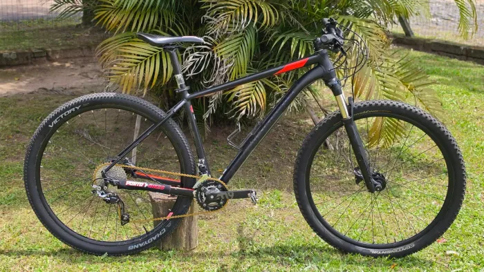 Bicicleta Cannondale Trail 6