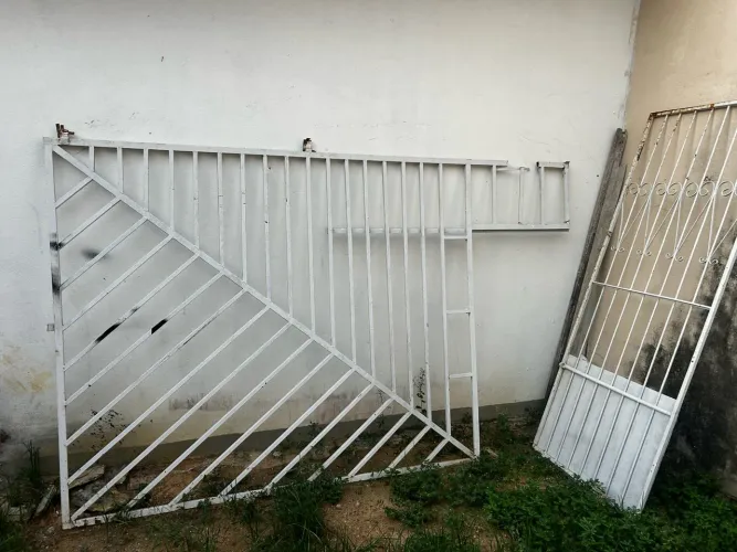 GRADE PARA PORTAO + GRADE JANELA
