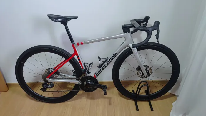 Bicicleta Cannondale SuperSix Evo