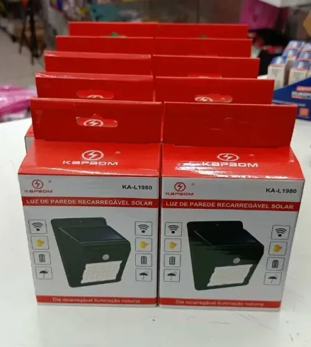 Luminária Solar de Parede com Sensor de Presença Kapbom KA-L1980