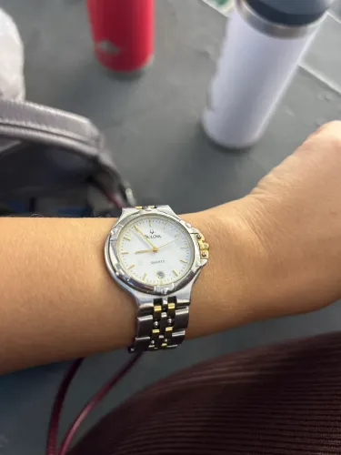 Lindo relógio Bulova
