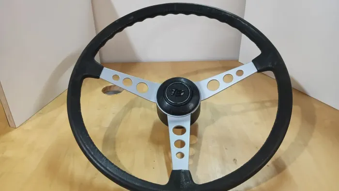 VOLANTE ORIGINAL DO VW PASSAT TS ATE 1978