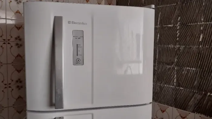 Geladeira eletrolux DF36A para reformar
