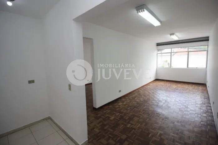 IMOBILIÁRIA JUVEVÊ ALUGA CONJUNTO SALA COMERCIAL BACACHERI ERASTO GAERTNER ED.JANISKI PRX