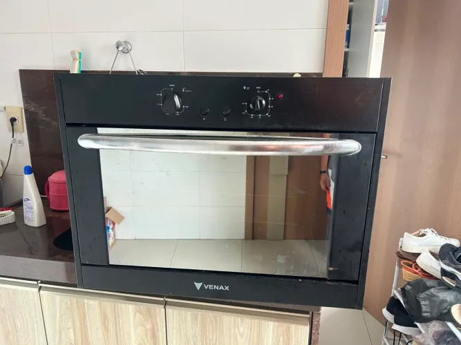 Forno de Embutir VENAX a Gás, MODELO Totale Nero GIII 90L - GLP