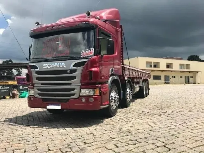 Scania P 310 8x2 2013 carroceria 