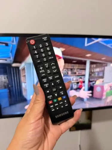 Tv smart Samsung de 32 polegadas em Goiânia