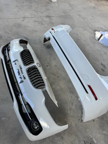 Pára-choque BMW 320i
