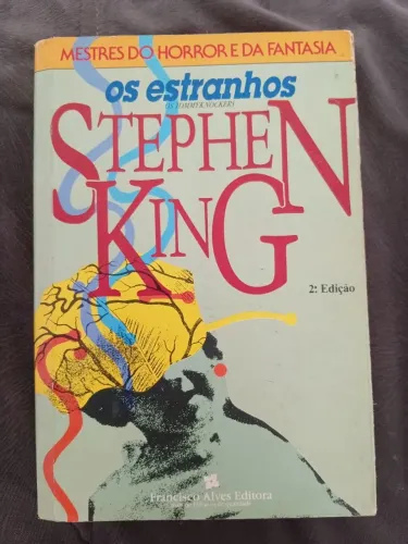 LIVRO RARO "OS ESTRANHOS " STEPHEN KING