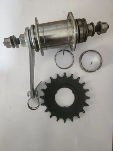 Sistema de freio contra pedal