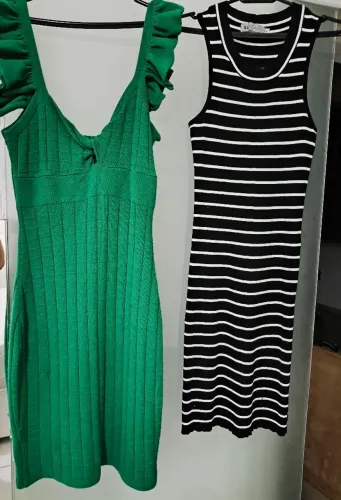 Vestidos em tricô pouco usados lindíssimos