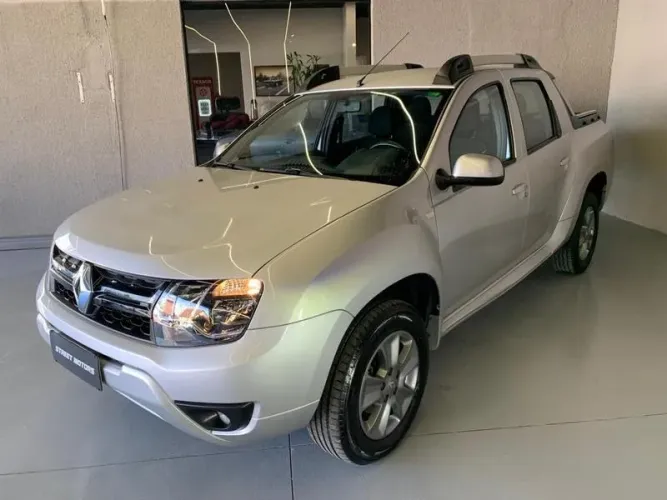 Renault Duster Oroch Dyna. 2.0 Hi-flex 16V Aut. 2018